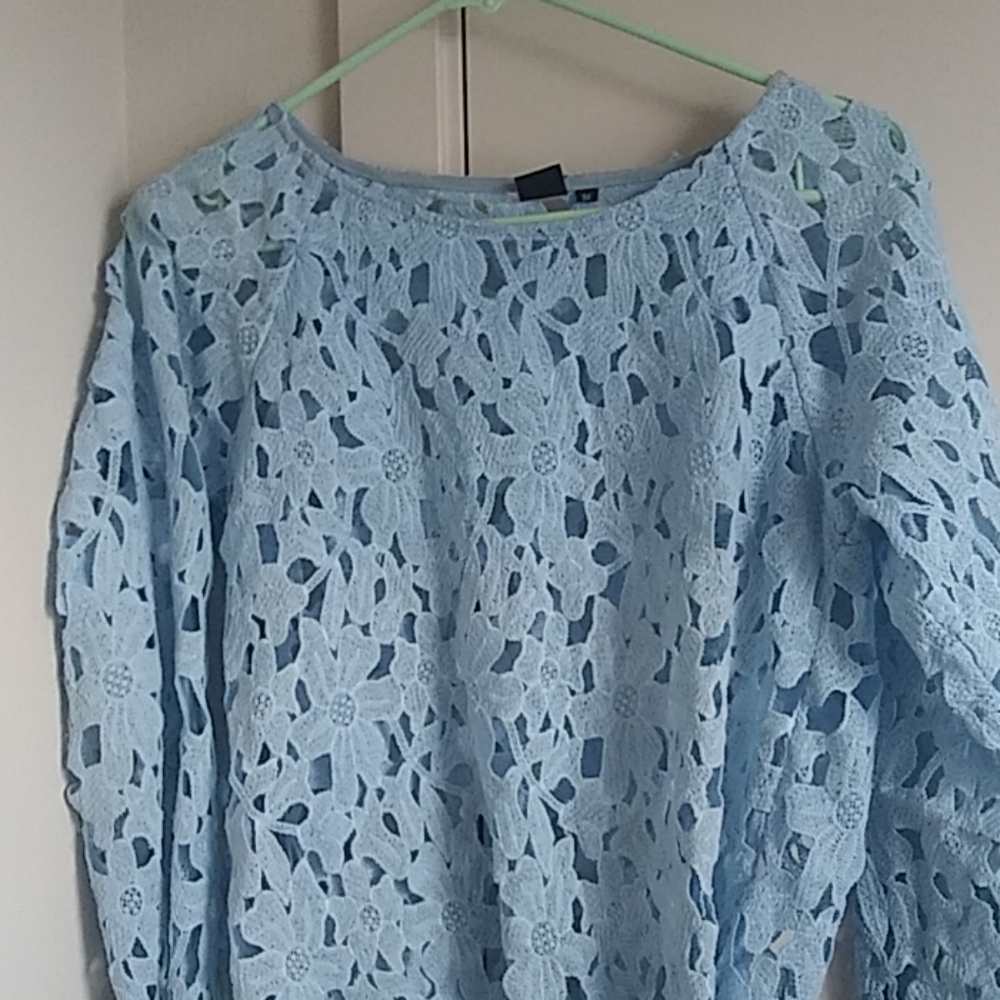 Shirt - Picture 3 of 3